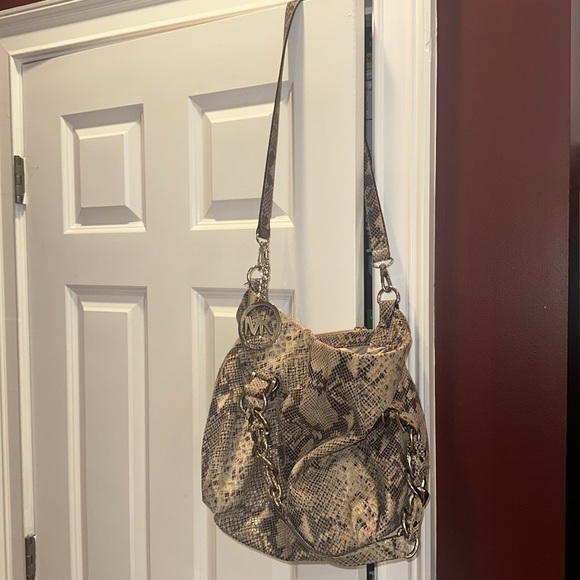 Michael Kors Purse - Picture 10 of 12